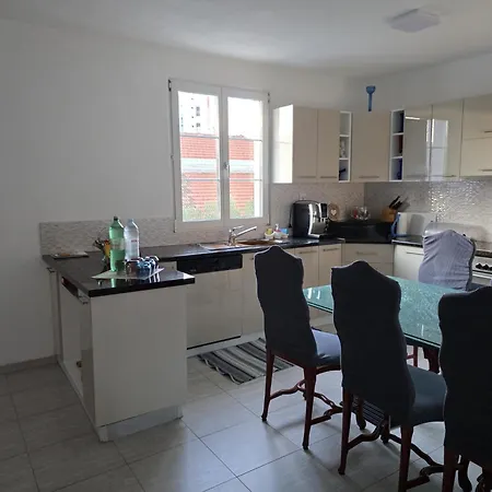 Angela's House شقة *