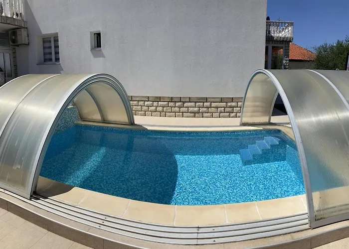 Apartman Angela's House *