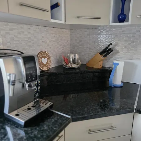 Angela's House 아파트